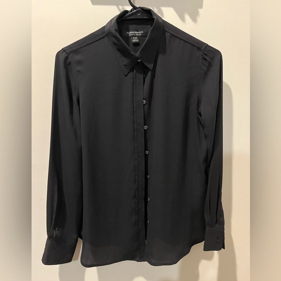 Black button down shirt - Picture 1 of 4